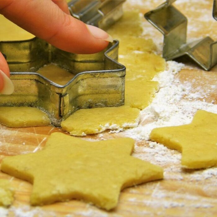 dough cookie cut out to bake 2940165